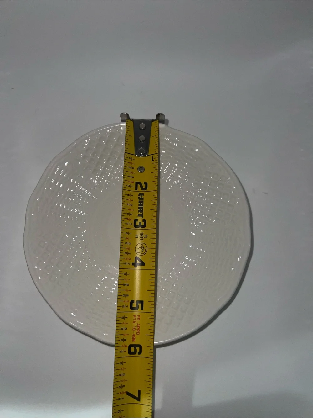 Marlborough (Embossed Wicker Lattice Rim) discontinued plate